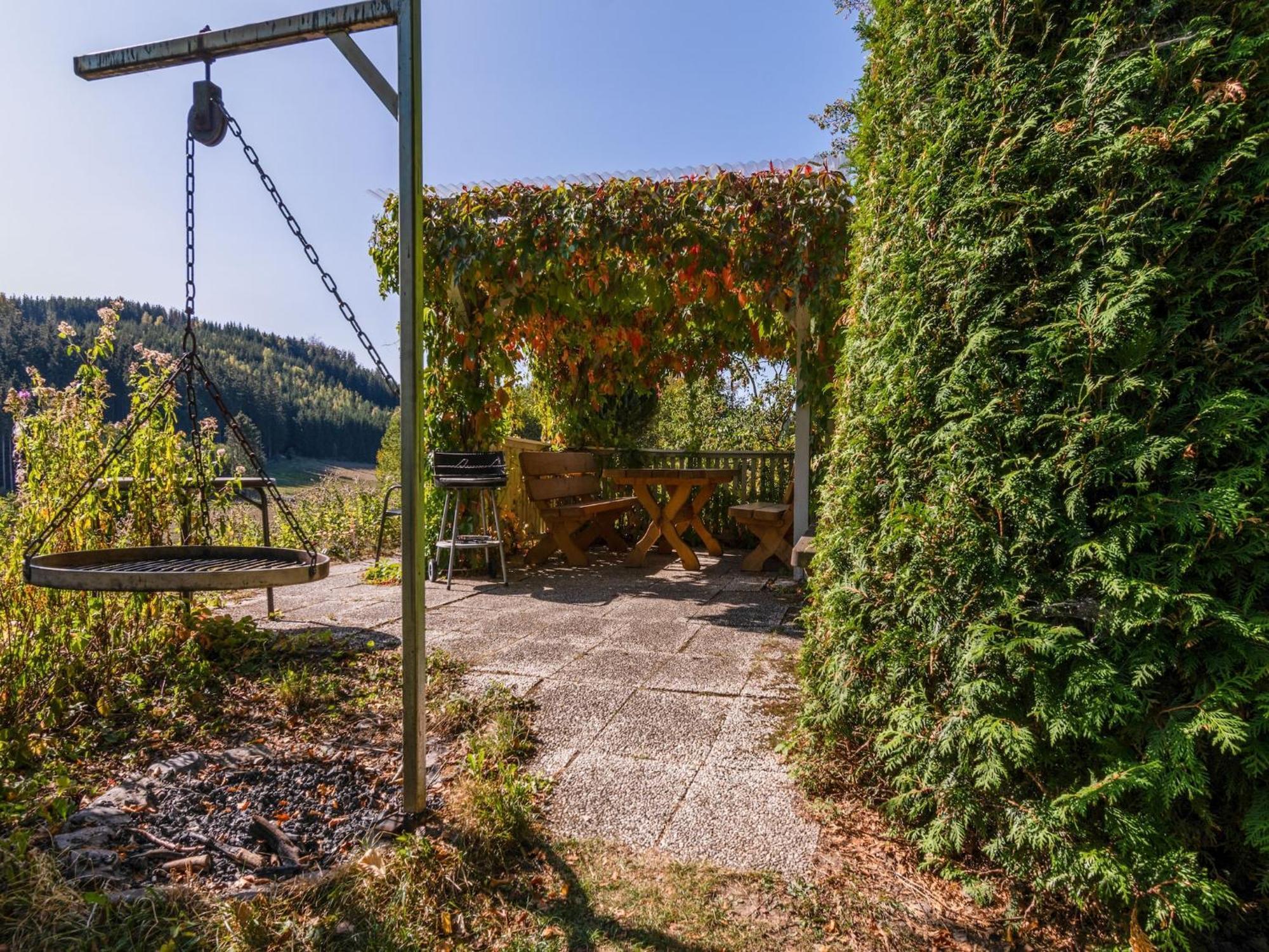 Quiet cozy apartment in Menkhausen Sauerland close to the ski area Schmallenberg Buitenkant foto