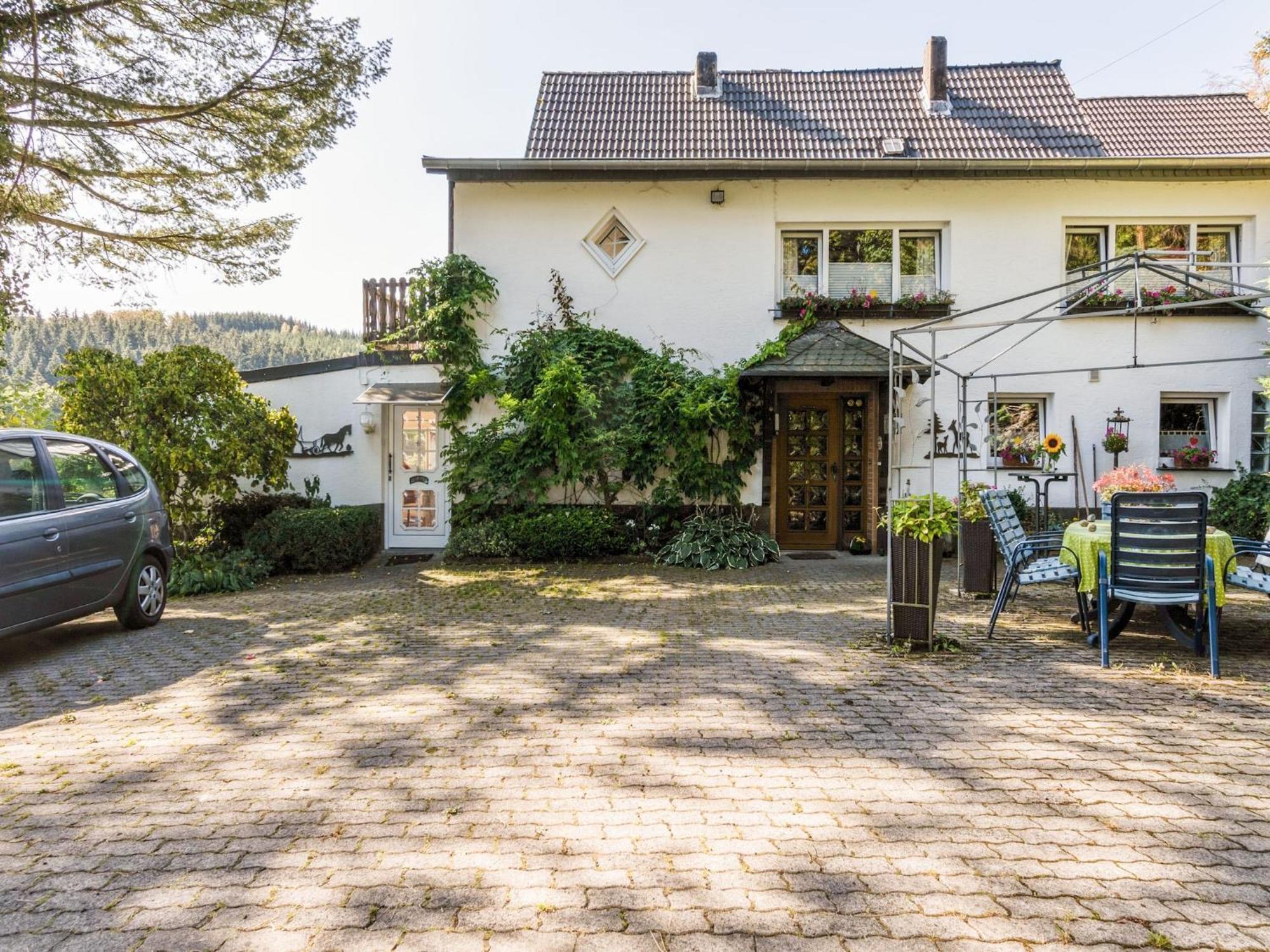 Quiet cozy apartment in Menkhausen Sauerland close to the ski area Schmallenberg Buitenkant foto